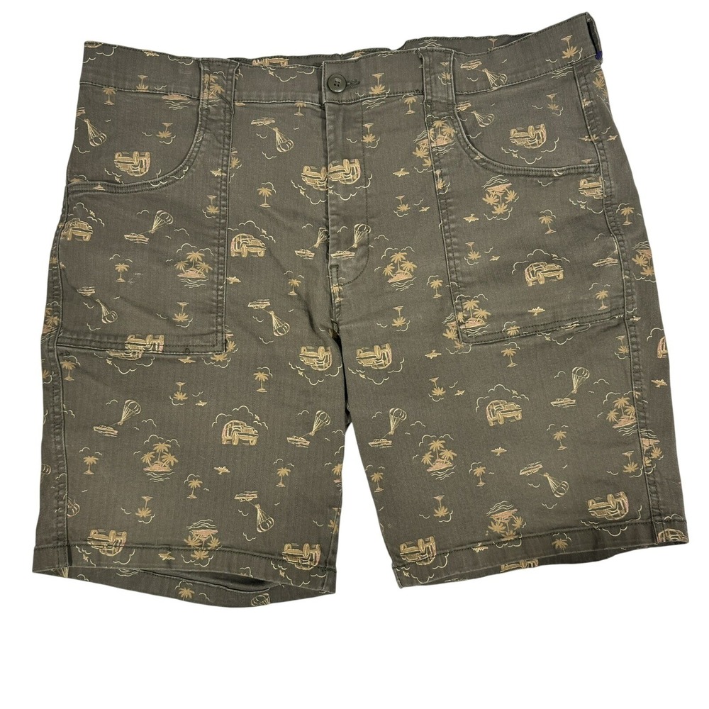 Mutual Weave Shorts Mens 40 Olive Green Novelty Adventure Palm Tree Print Twill